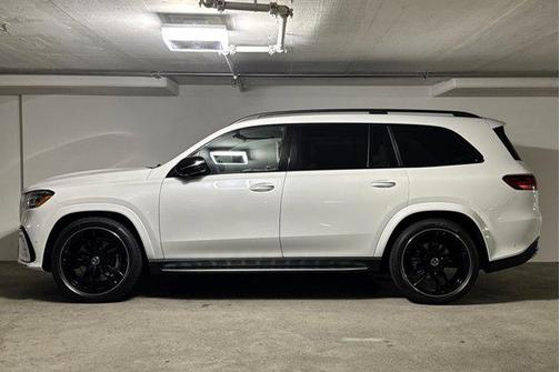 2026 Mercedes-Benz GLS 580 4MATIC