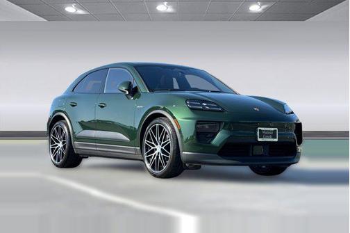 2025 Porsche Macan 4