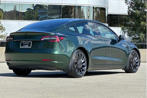 2023 Tesla Model 3 Performance