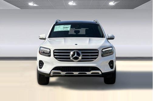 Polar White 2026 Mercedes-Benz GLB 250 4MATIC