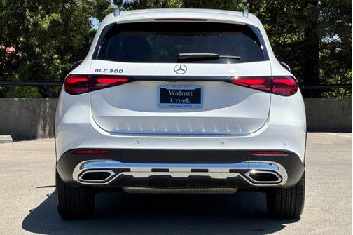 2023 Mercedes-Benz GLC 300 Base