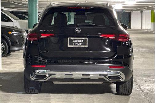 2025 Mercedes-Benz GLC 300 Base