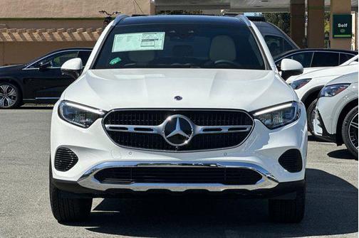 2025 Mercedes-Benz GLC 350e Base