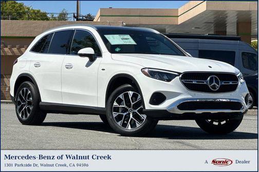 2025 Mercedes-Benz GLC 350e Base