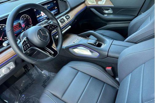 Obsidian Black Metallic 2026 Mercedes-Benz GLE 350 4MATIC