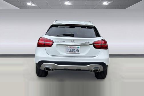 Polar White 2018 Mercedes-Benz GLA 250 4MATIC