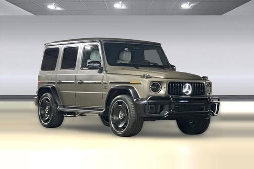 MANUFAKTUR Dark Olive Green Magno 2026 Mercedes-Benz AMG G 63 AMG G 63