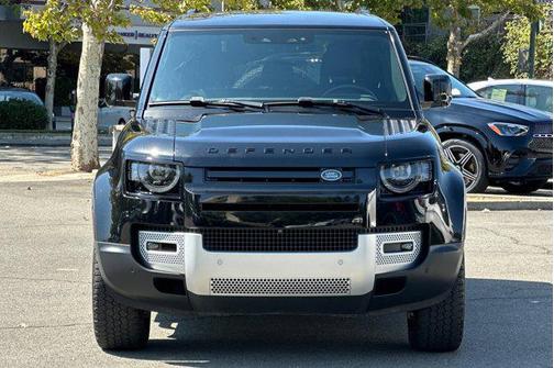 2024 Land Rover Defender 110 P300