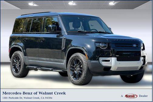 2024 Land Rover Defender 110 P300