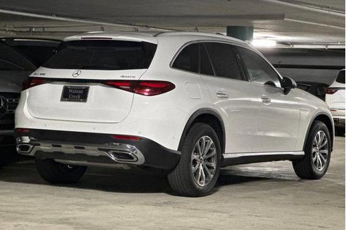 2026 Mercedes-Benz GLC 300 4MATIC