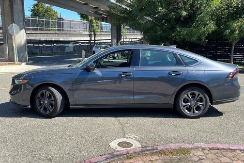 Meteorite Gray Metallic 2023 Honda Accord EX