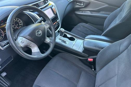 Pearl White 2016 Nissan Murano SV