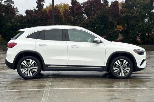 2025 Mercedes-Benz GLA 250 4MATIC
