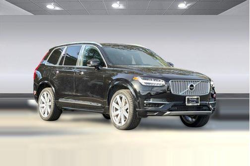 2017 Volvo XC90 Hybrid T8 Excellence