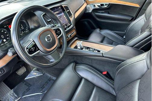 2017 Volvo XC90 Hybrid T8 Excellence