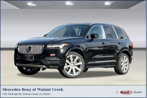 2017 Volvo XC90 Hybrid T8 Excellence