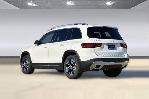 Polar White 2026 Mercedes-Benz GLB 250 Base