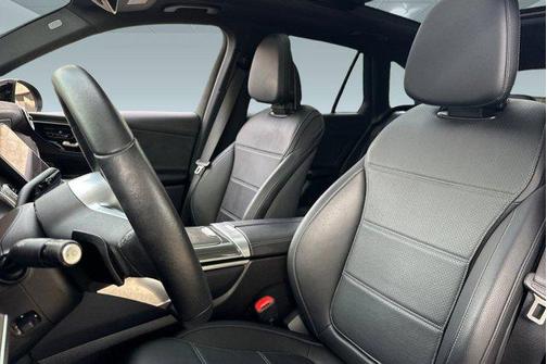 2024 Mercedes-Benz GLC 300 Base
