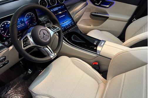 2026 Mercedes-Benz GLC 300 Base