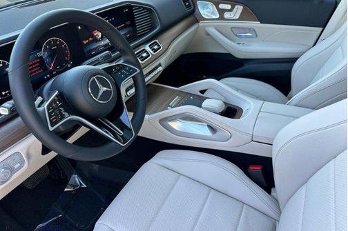 Polar White 2026 Mercedes-Benz GLE 450 4MATIC