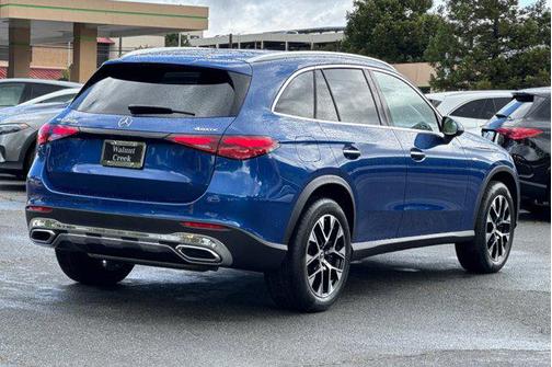2025 Mercedes-Benz GLC 350e Base