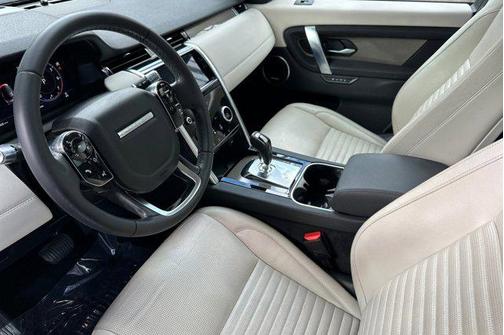 2020 Land Rover Discovery Sport SE