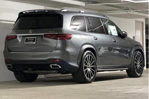 2026 Mercedes-Benz GLS 450 4MATIC