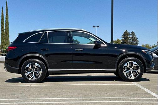 2026 Mercedes-Benz GLC 350e Base