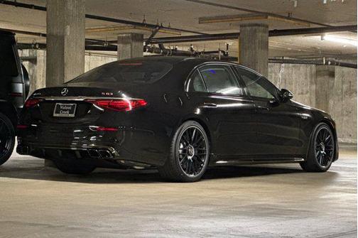 2025 Mercedes-Benz AMG S 63 E 4MATIC