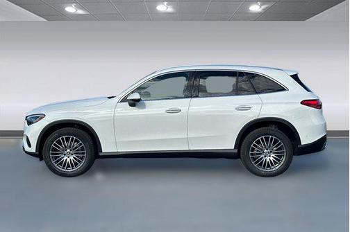 Polar White 2026 Mercedes-Benz GLC 300 4MATIC