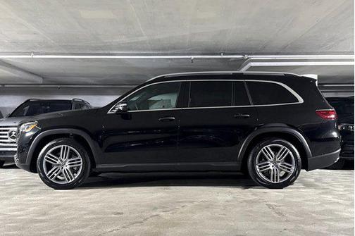 2025 Mercedes-Benz GLS 450 4MATIC