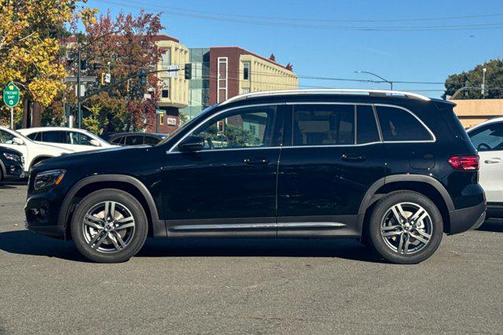 2026 Mercedes-Benz GLB 250 Base