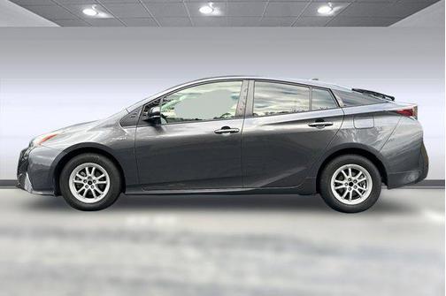 2016 Toyota Prius Two