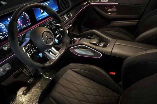 MANUFAKTUR Moonlight White Metallic 2026 Mercedes-Benz AMG GLS 63 Base