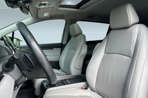 Lunar Silver Metallic 2020 Honda Odyssey EX-L