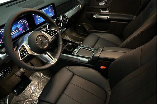 2026 Mercedes-Benz GLB 250 Base