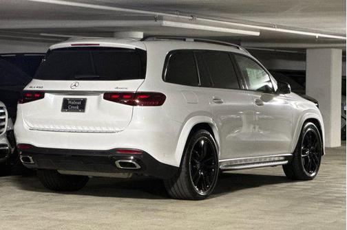 2026 Mercedes-Benz GLS 450 4MATIC