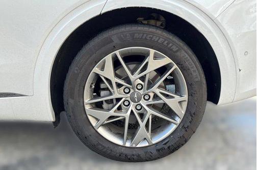 2022 Genesis GV70 2.5T AWD