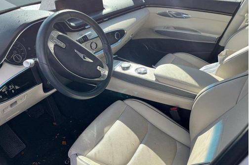 2022 Genesis GV70 2.5T AWD
