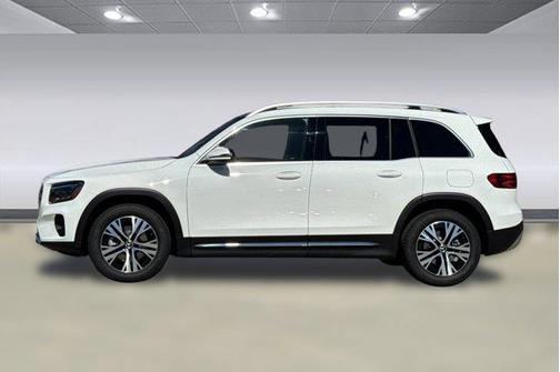 Polar White 2026 Mercedes-Benz GLB 250 Base