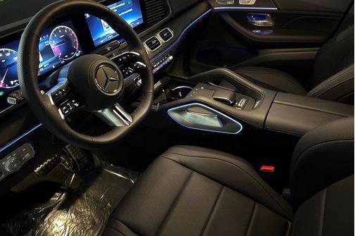 2025 Mercedes-Benz GLS 450 4MATIC