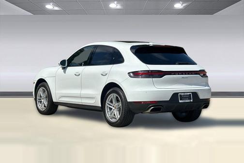White 2021 Porsche Macan Macan