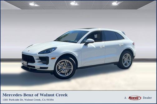 White 2021 Porsche Macan Macan