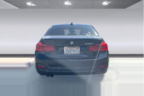 2017 BMW 330 330i