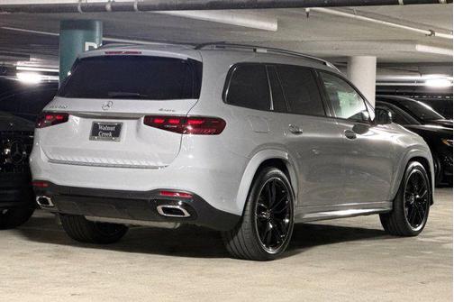 2026 Mercedes-Benz GLS 450 4MATIC