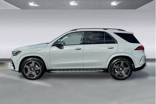 MANUFAKTUR Alpine Grey 2026 Mercedes-Benz GLE 450 4MATIC