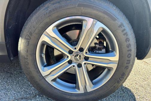Selenite Grey Metallic 2019 Mercedes-Benz GLC 350e 4MATIC