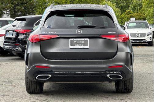 2025 Mercedes-Benz GLC 350e Base