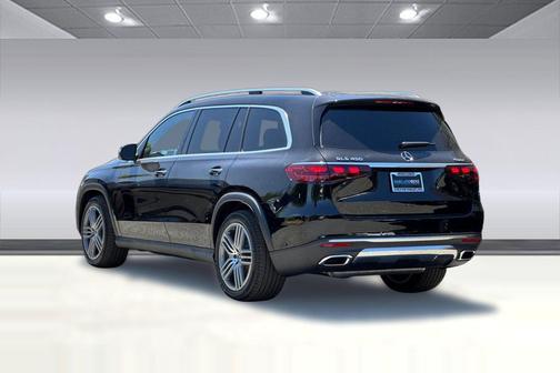Obsidian Black Metallic 2026 Mercedes-Benz GLS 450 4MATIC