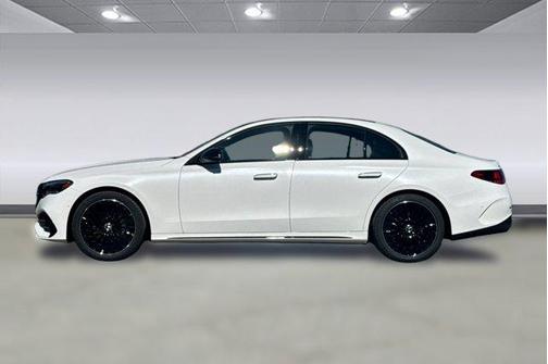 MANUFAKTUR Moonlight White Metallic 2026 Mercedes-Benz E-Class E 350